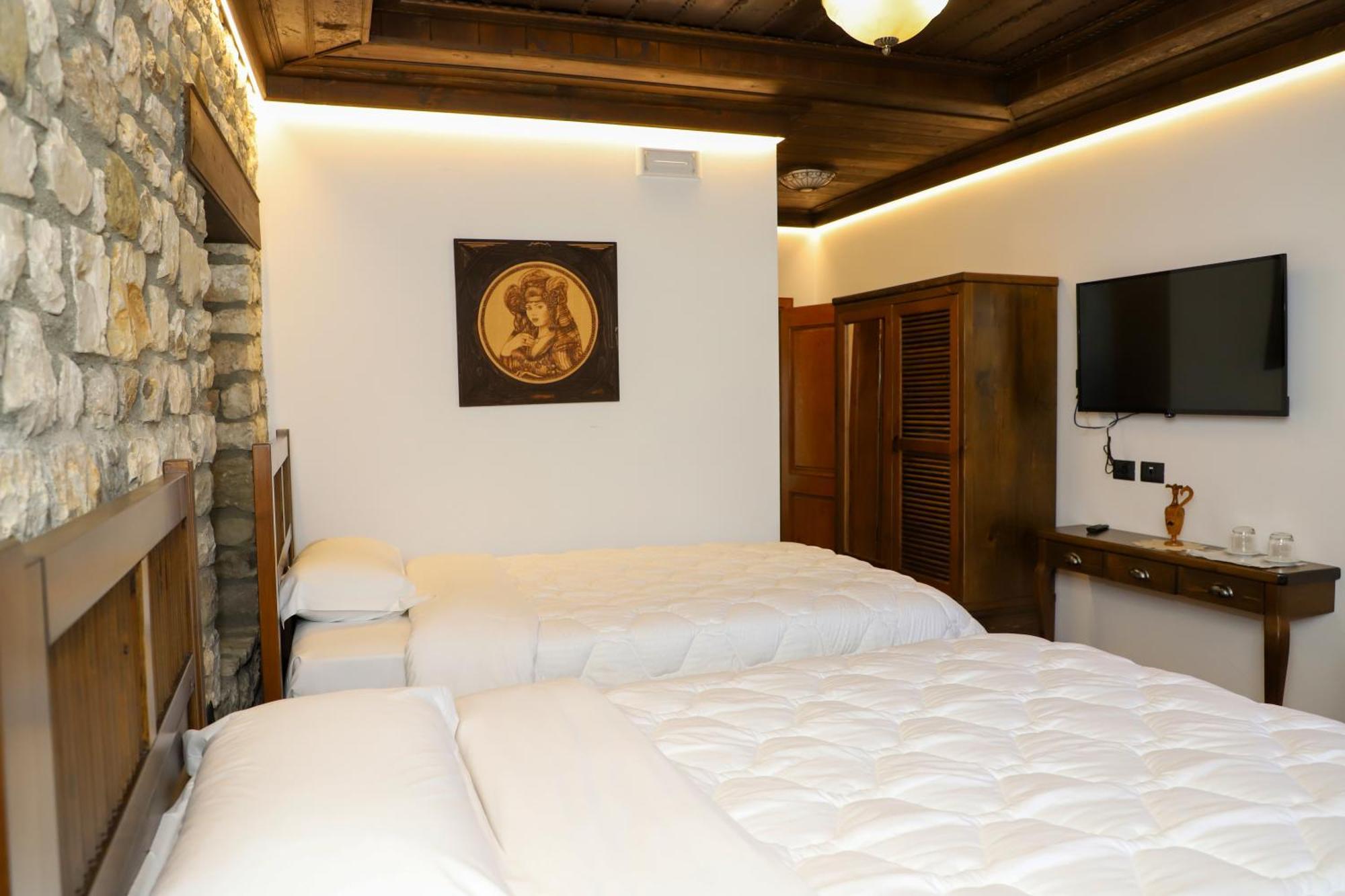 Villa Oda Tomori Берат Екстер'єр фото