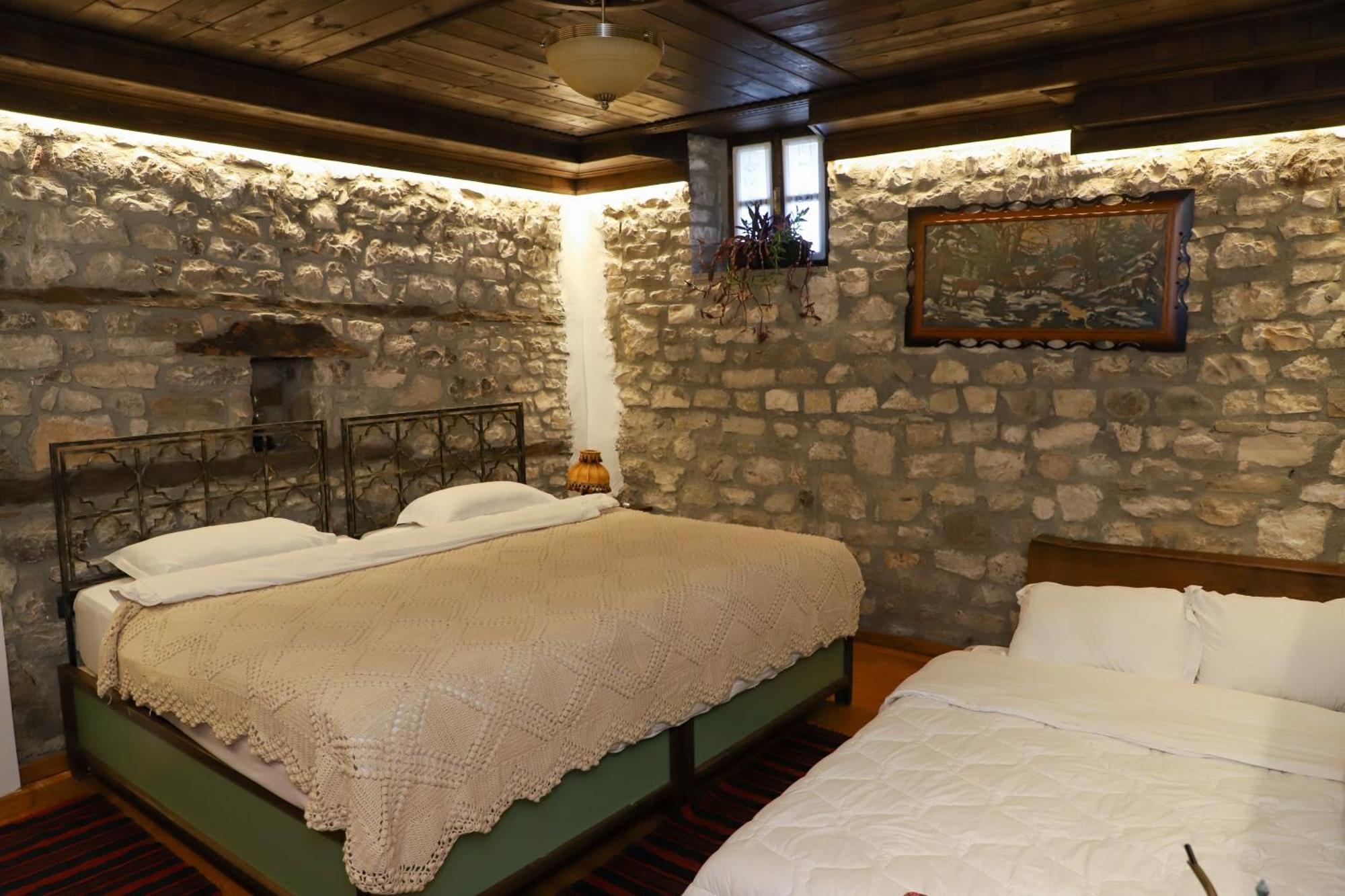 Villa Oda Tomori Берат Екстер'єр фото