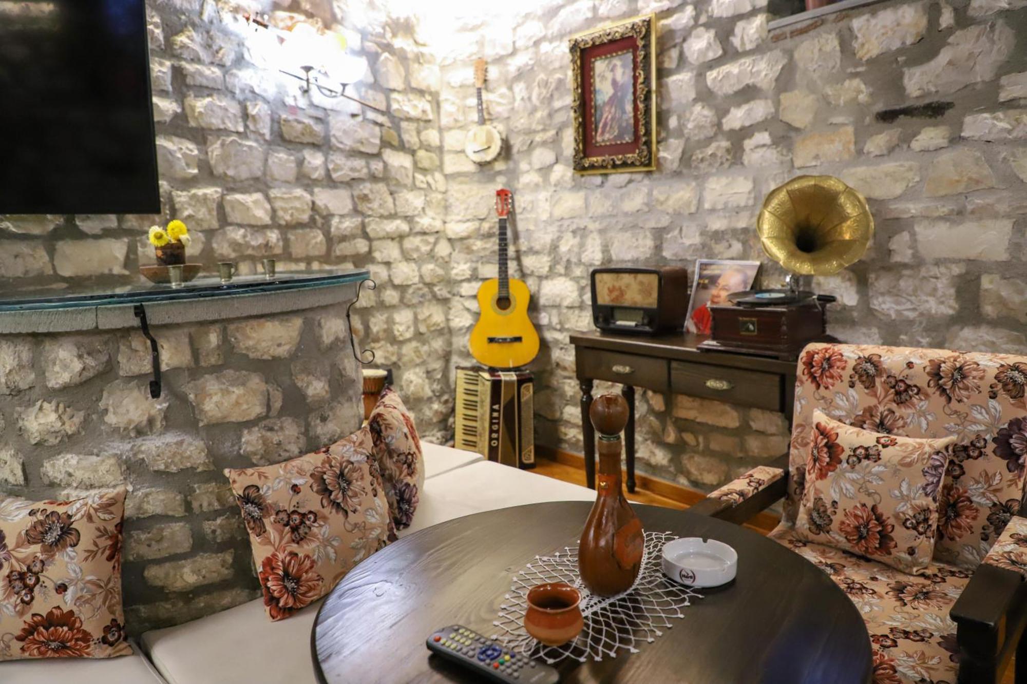 Villa Oda Tomori Берат Екстер'єр фото