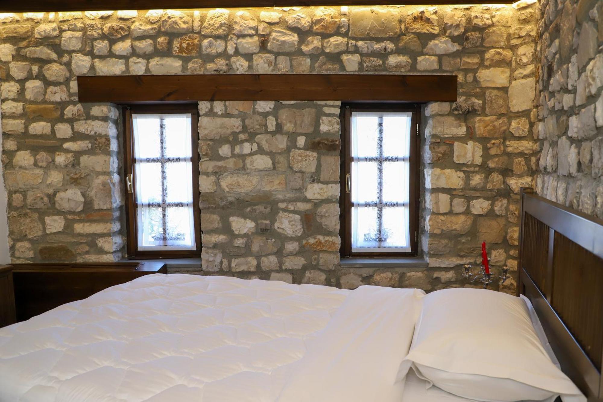 Villa Oda Tomori Берат Екстер'єр фото